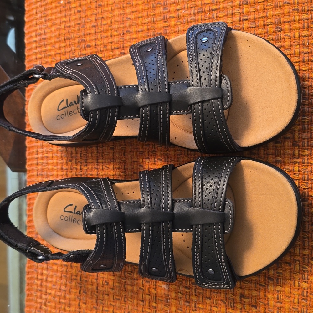 CLARKS BRAND WOMEN'S BLACK LEATHER SUMMER SLIP-ON SANDALS SIZE 6.5